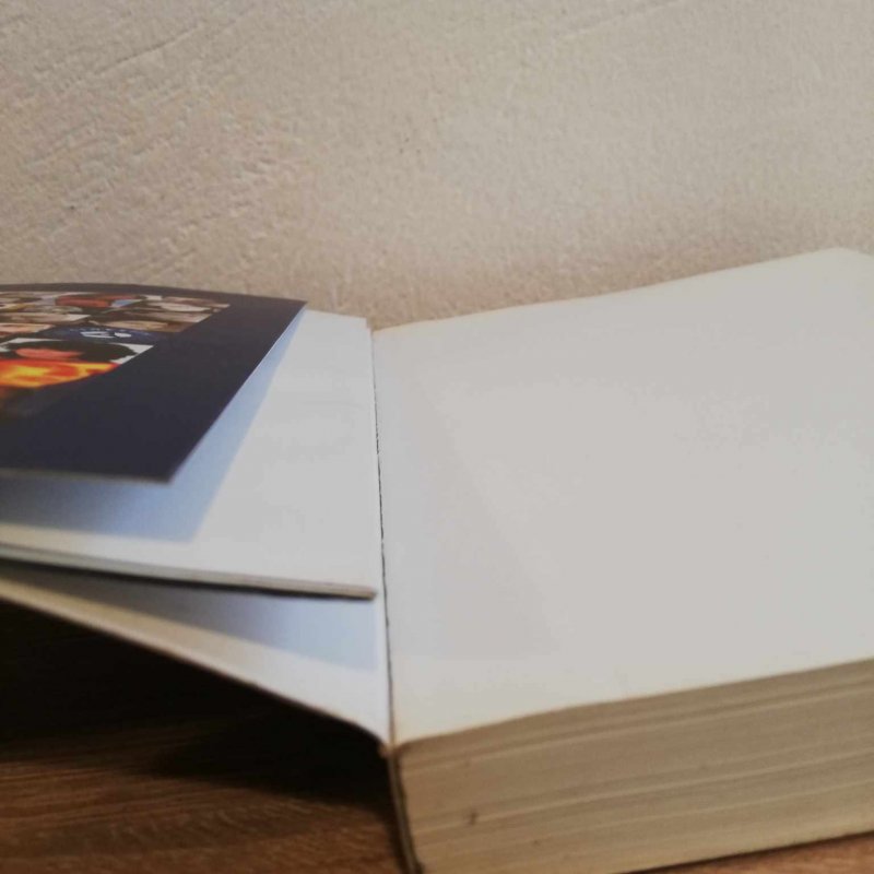 Τα τραγούδια των Ελλήνων, εκδόσεις Ανατολικός