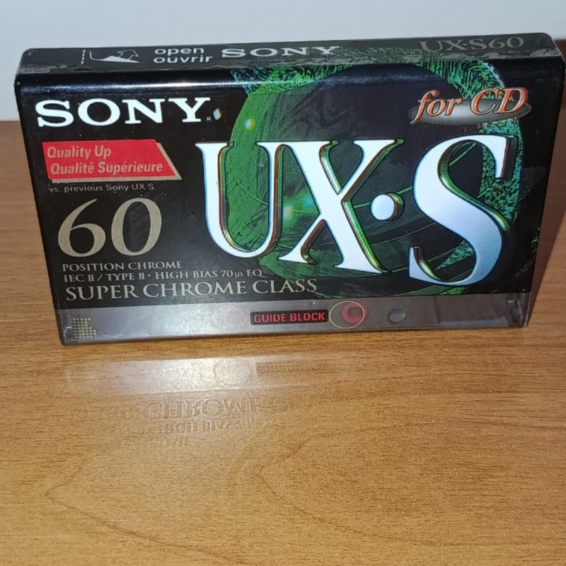 Sealed tape, cassette,SONY UXS-60, super chrome, Type II