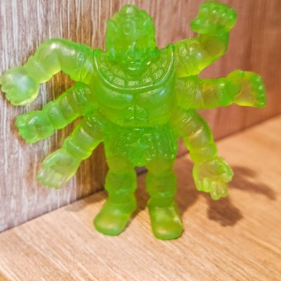 Εξωγήινος, πρασινη ημιδιάφανη μέδουσα