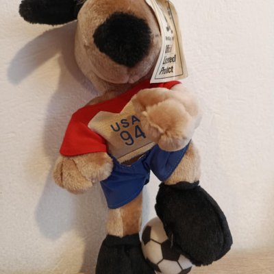Mascot pluffy toy, World Cup 1994