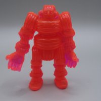 Exogini, red cyclope